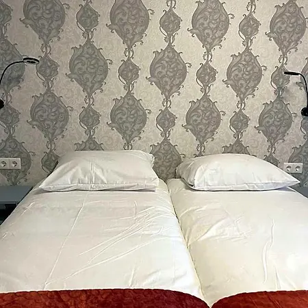 Hotel Sint-maria Next Door